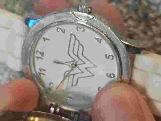 Wonder Woman TM & DC Comics WOW9064WM Quartz Analog Unisex Watch WOW9064