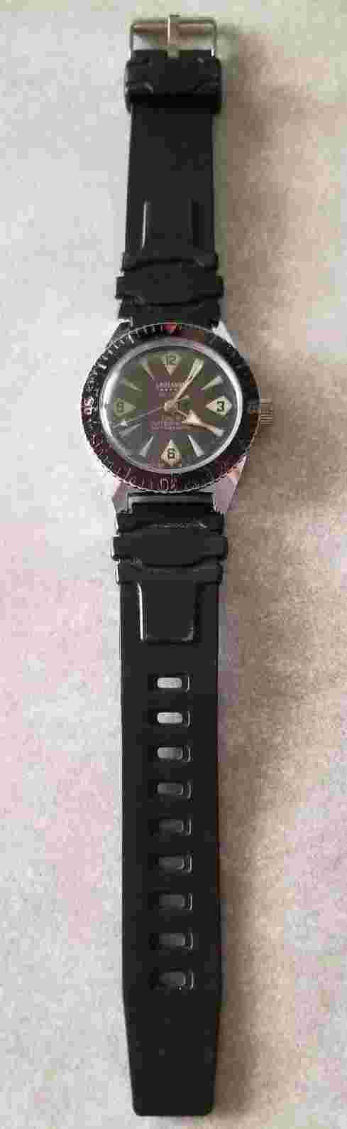 VINTAGE 60s LAUSANNE DE LUXE ANTIMAGNETIC BEZEL WIND UP divers watch just servic