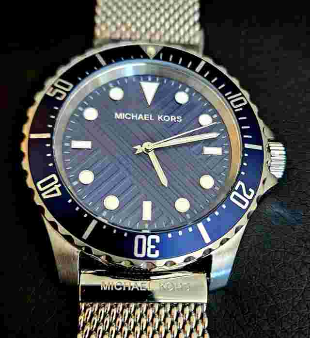 NWT Michael Kors Men's Everest Silver-Tone Stainless Bracelet Mess Watch MK9082