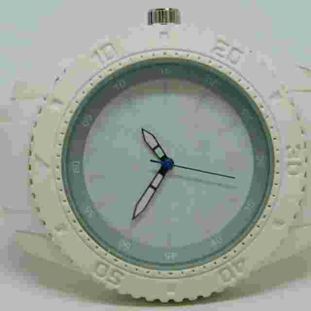 American Eagle Outfitters 32943 White Tone Quartz Men's Watch New Battery