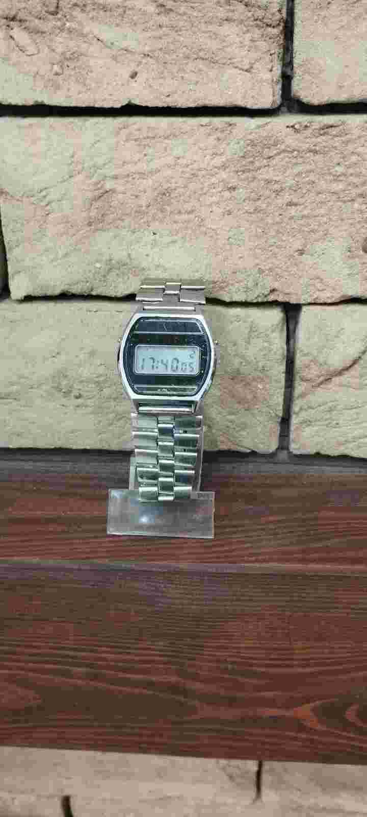 Elektronika 5 LCD Digital vintage quartz USSR Soviet mens watch, watch in...
