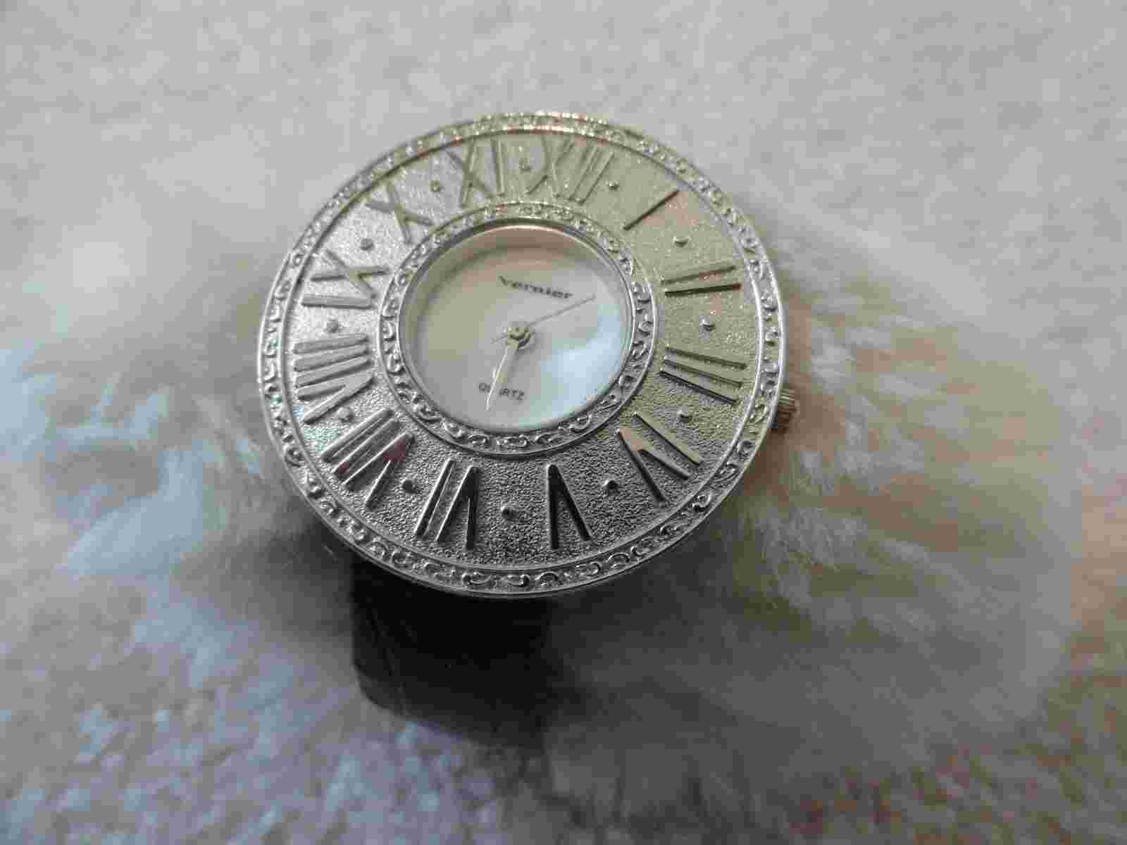 Vernier Quartz Ladies Watch - Pretty!