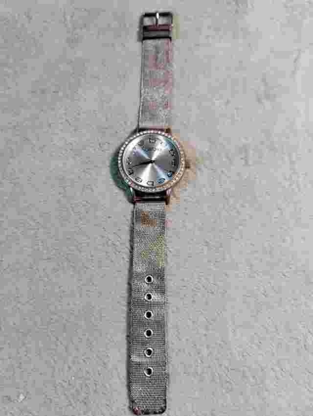 BeBe Women's Quartz Watch Mesh Metal Band With Rhinestones