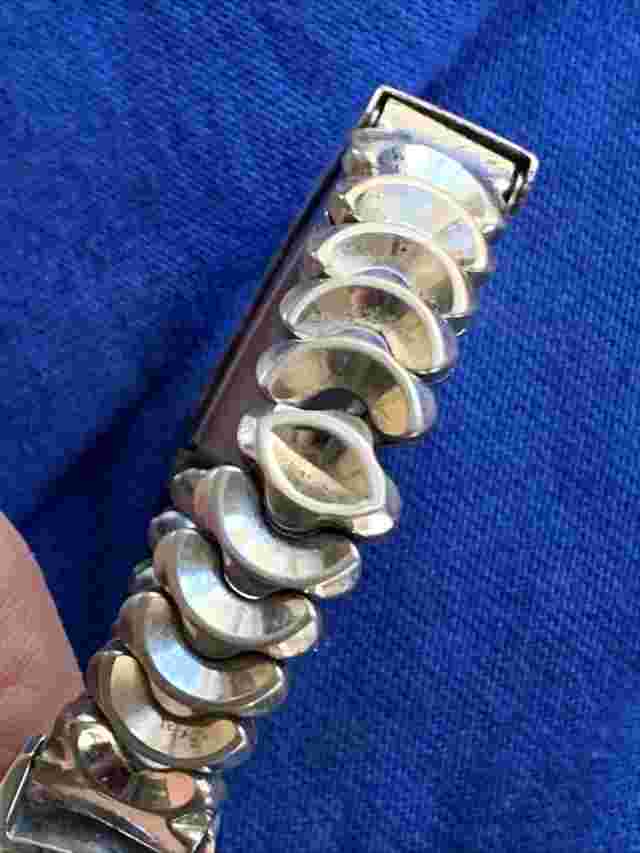 Vintage Crosby Silver Tone Chrome Unusual Art Deco Band  17J Wrist Watch