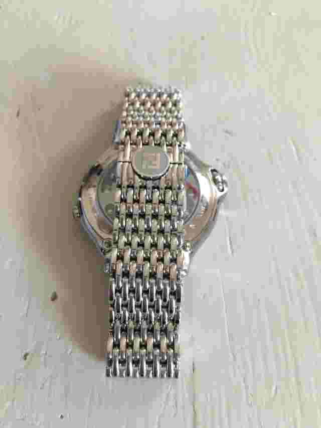 ladies fendi watch
