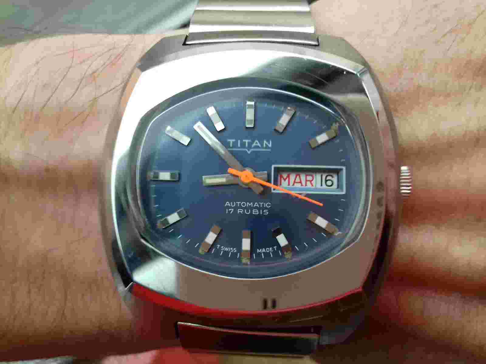 Titan AUTOMATIC TWIN CALENDAR 10533 VINTAGE NOS SWISS WATCH COLLECTION WATCH WATCH WATCH