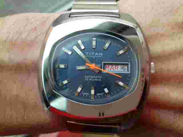 Titan AUTOMATIC TWIN CALENDAR 10533 VINTAGE NOS SWISS WATCH COLLECTION WATCH WATCH WATCH