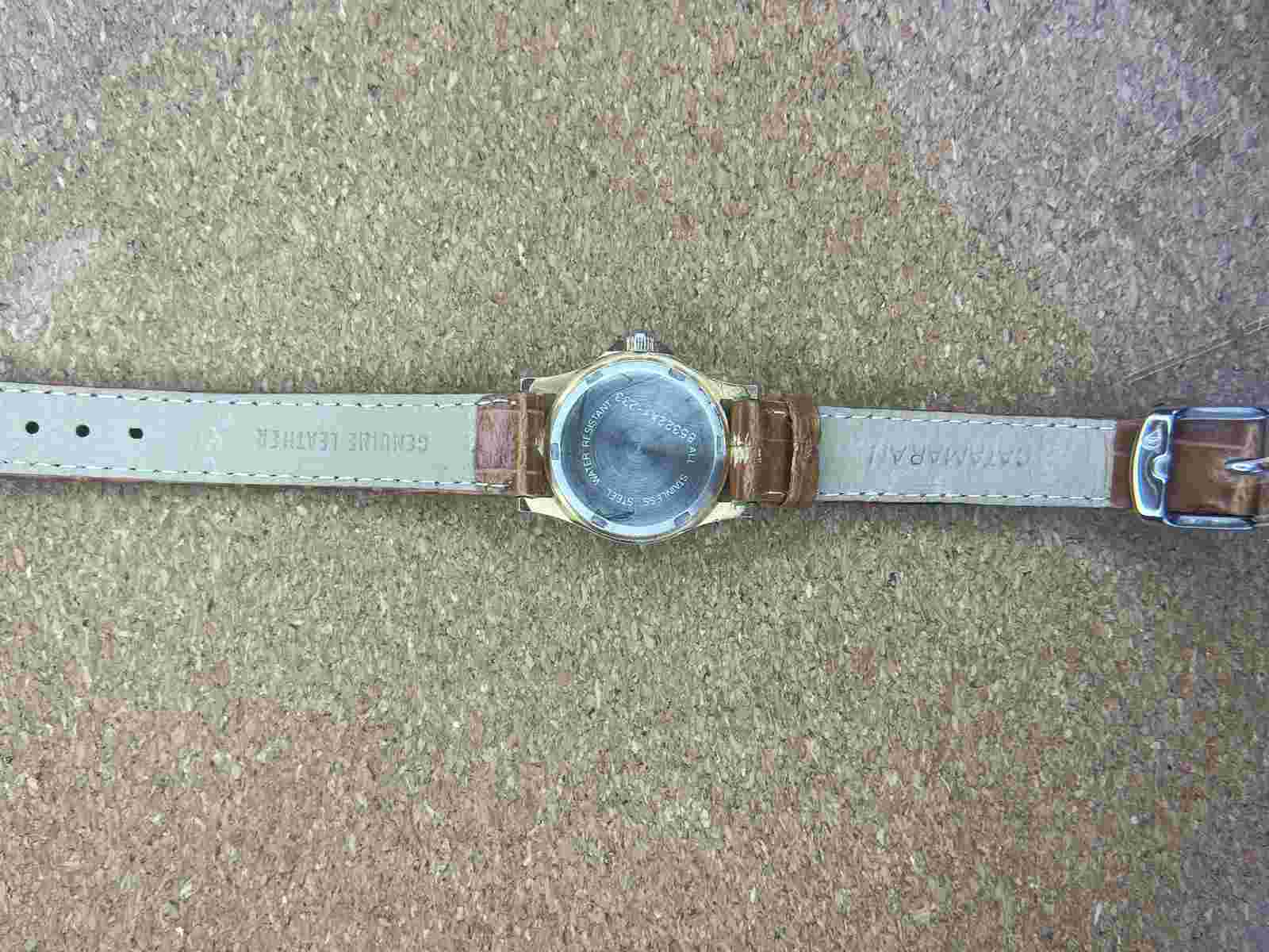 LL Bean Field Watch Women 30mm White Dial Gold Plated New Battery Running