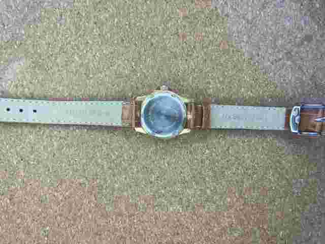 LL Bean Field Watch Women 30mm White Dial Gold Plated New Battery Running