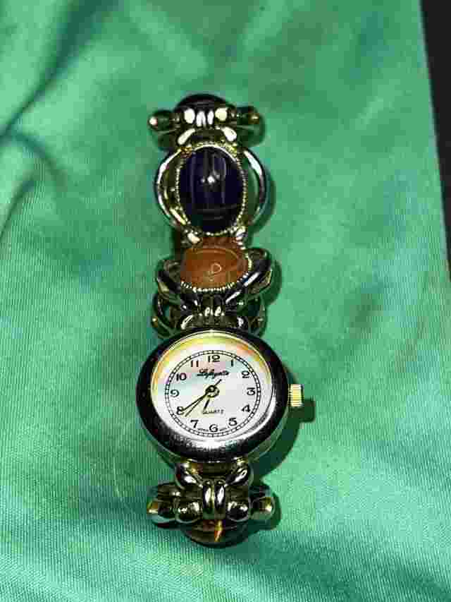 Vintage Women’s Watch Lafayette Egypt Scarab Beetles Theme 1960-1970