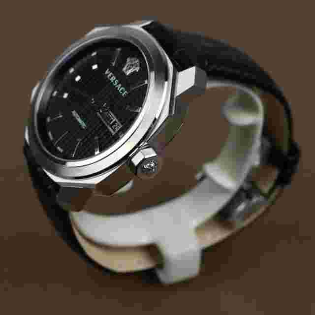 Versace Men's DYLOS Day Date Automatic Limited Edition Black Watch - VQI010015