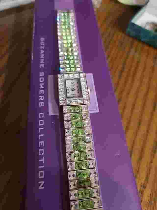 2 signed Suzanne Somers Quartz Watches