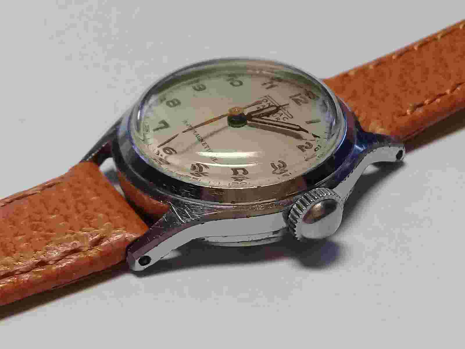 Pontiac Nageur Ladies Watch. - ETA 1301 Cal. - 17J - New Strap. c1950 (JC387)