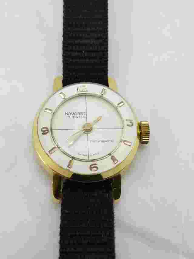 Vintage Ladies Navarre 17 Jewel Gold Mechanical Wind Swiss Watch w/Nato Strap