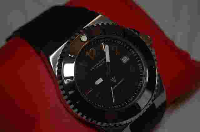 VINTAGE SOTTOMARINO ITALIA ORCA 100M BLACK Silicone Rubber Strap SPORTS WATCH