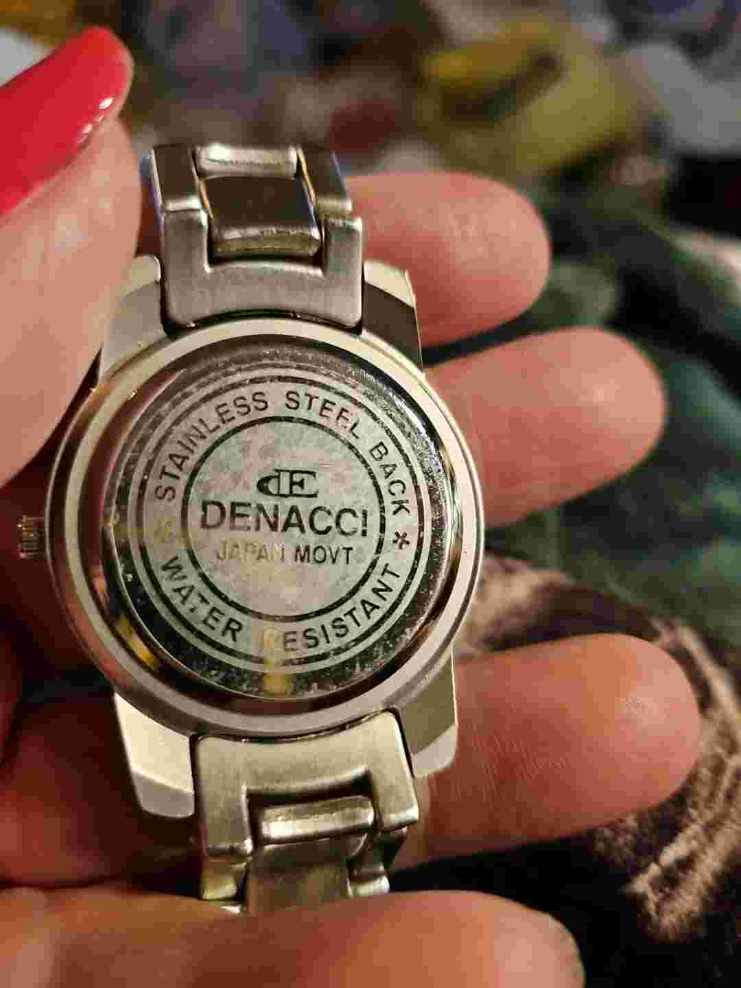 DENACCI WATCH - FACETED CRYSTAL QUARTZ - RUNS GREAT - BBA-28