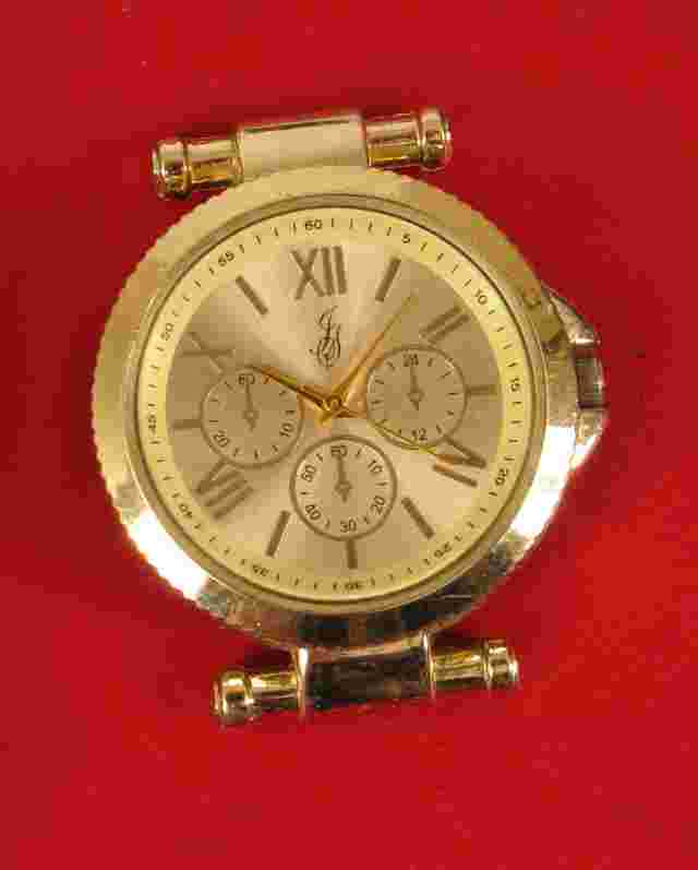 FANCY JS WATCH NOT WORKING FOR PARTS / REPAIR UNTESTED MAY JUST NEED BATTERY !