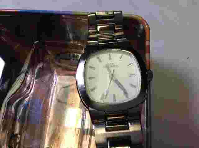 Collectible Lee Dungarees mens watch with original tin - M1927