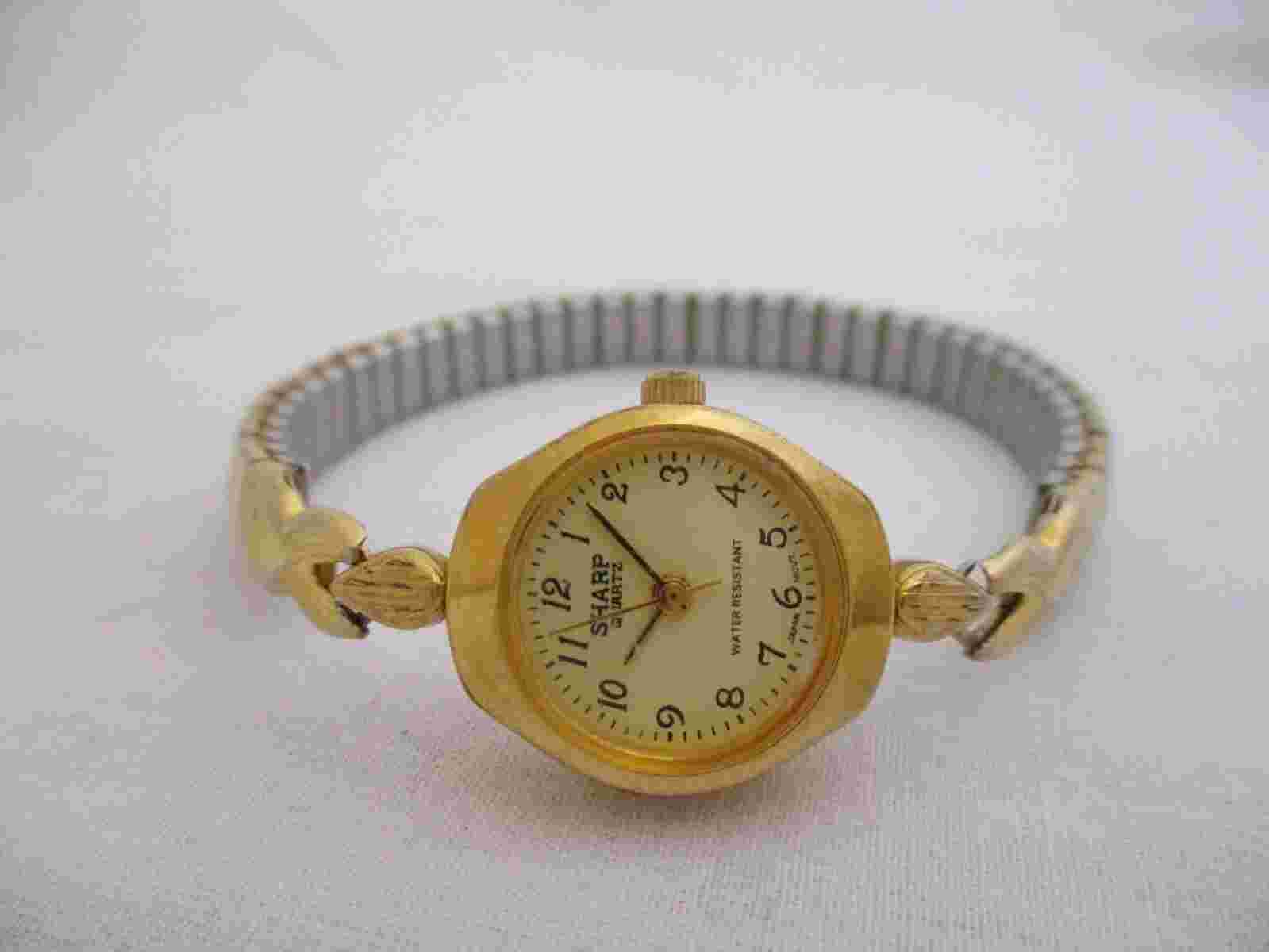 Sharp Women's Gold Toned Bracelet Band Analog Watch Quartz