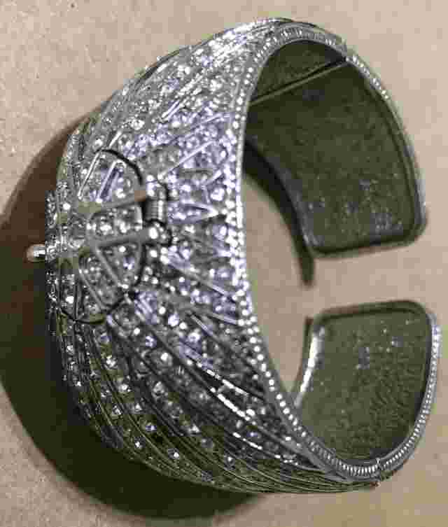 Victoria Wieck Crystal Cuff Bangle Hidden Analog Quartz Watch New Battery