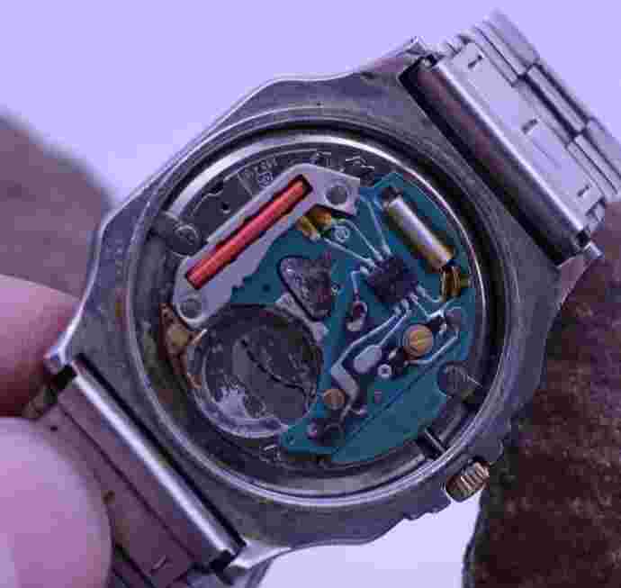 REVUE NEWPORT MEN'S QUARTZ WRIST WATCH ETA 555.415 SWISS N2623A (BQ)