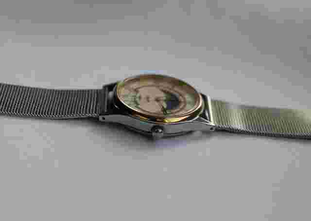 Quartz watch LUCH with Real Moon Phases Calendar, Moonphase watch USSR