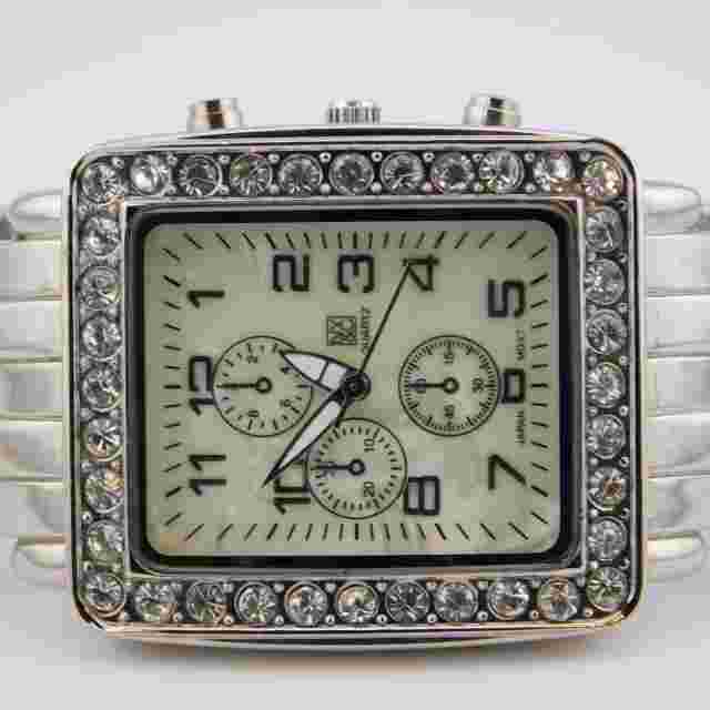 NY&C Silver Tone Quartz Analog Women's Watch Sz. 6 1/2" New Battery