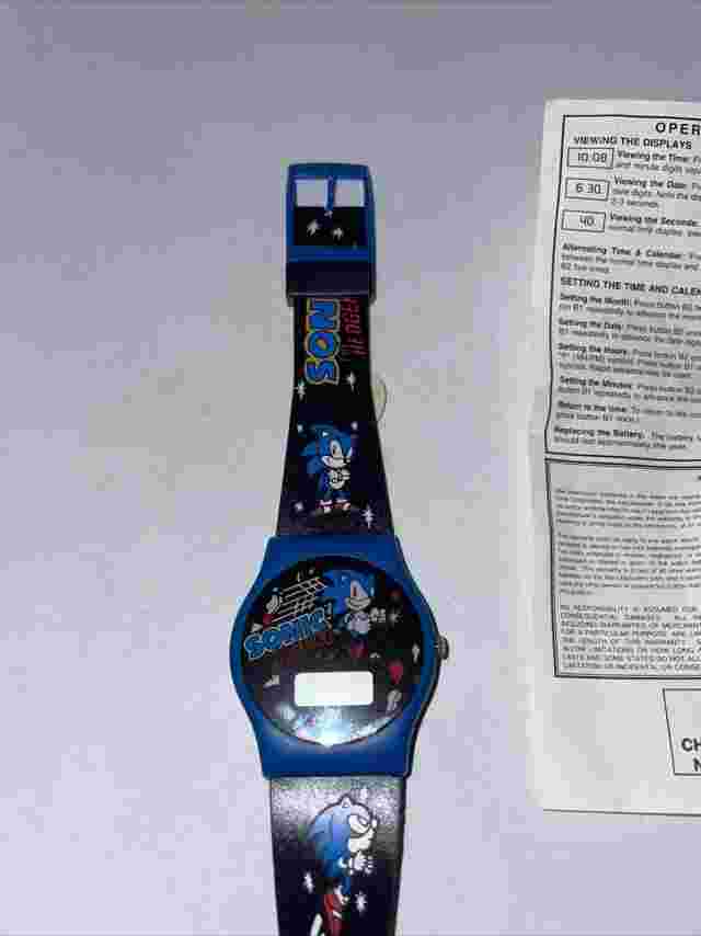 1995 SEGA Sonic the Hedgehog LCD Game Character Watch SHW103 Innovative Time