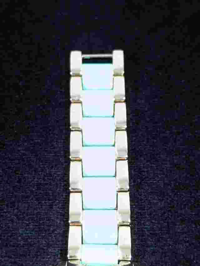 NYC Green Dial Round Gold Tone Case Two Tone Link Band Watch 7 Inch