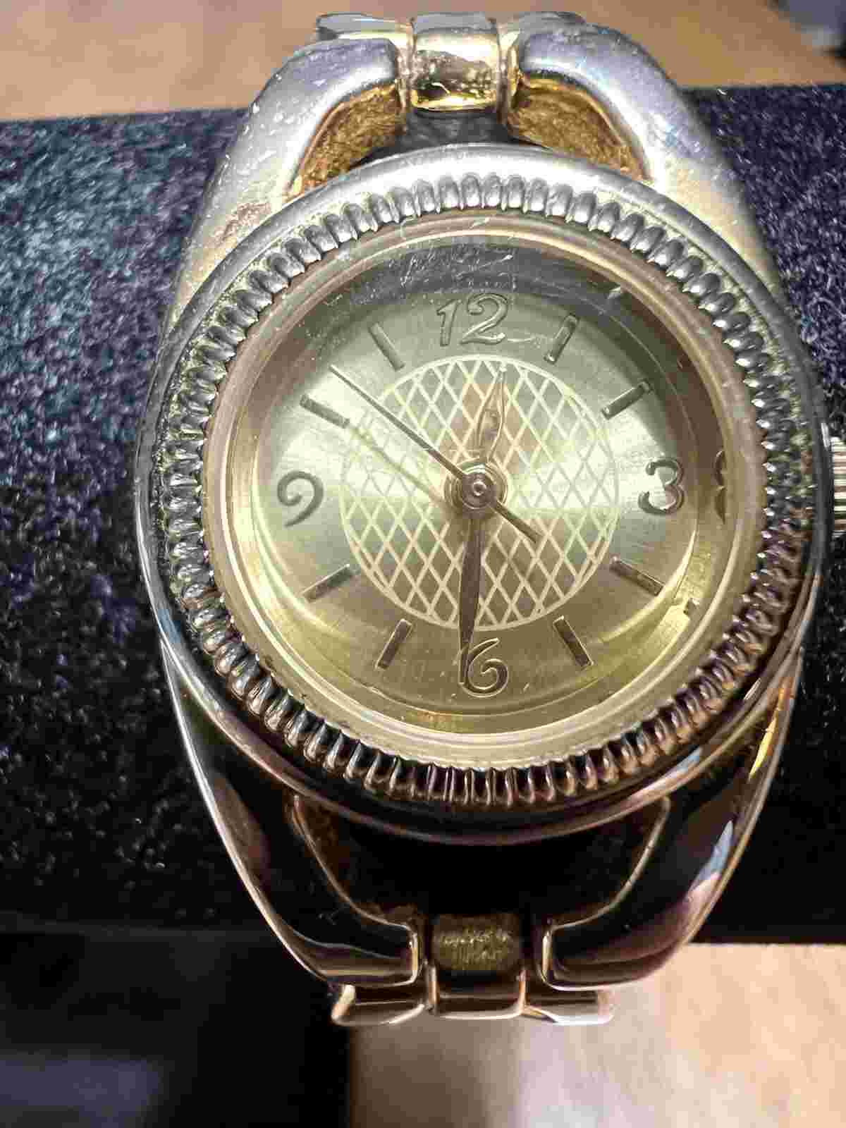Merona Womens Classic Dial Round GoldTone Case Chain Bracelet Watch
