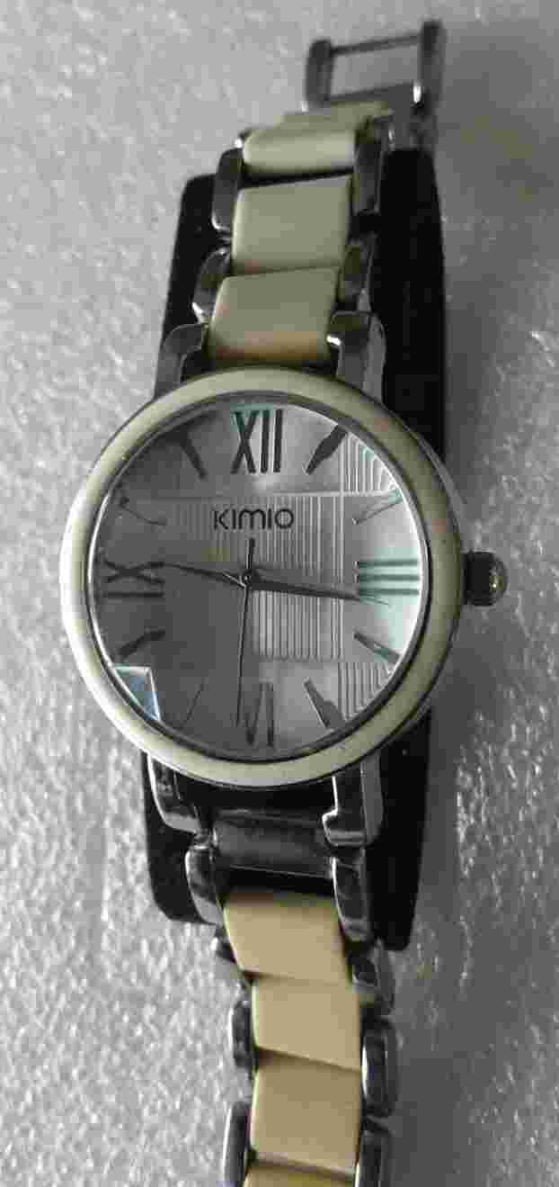 KIMIO Ladies Beautiful Quartz Watch With A Bevelled Glass