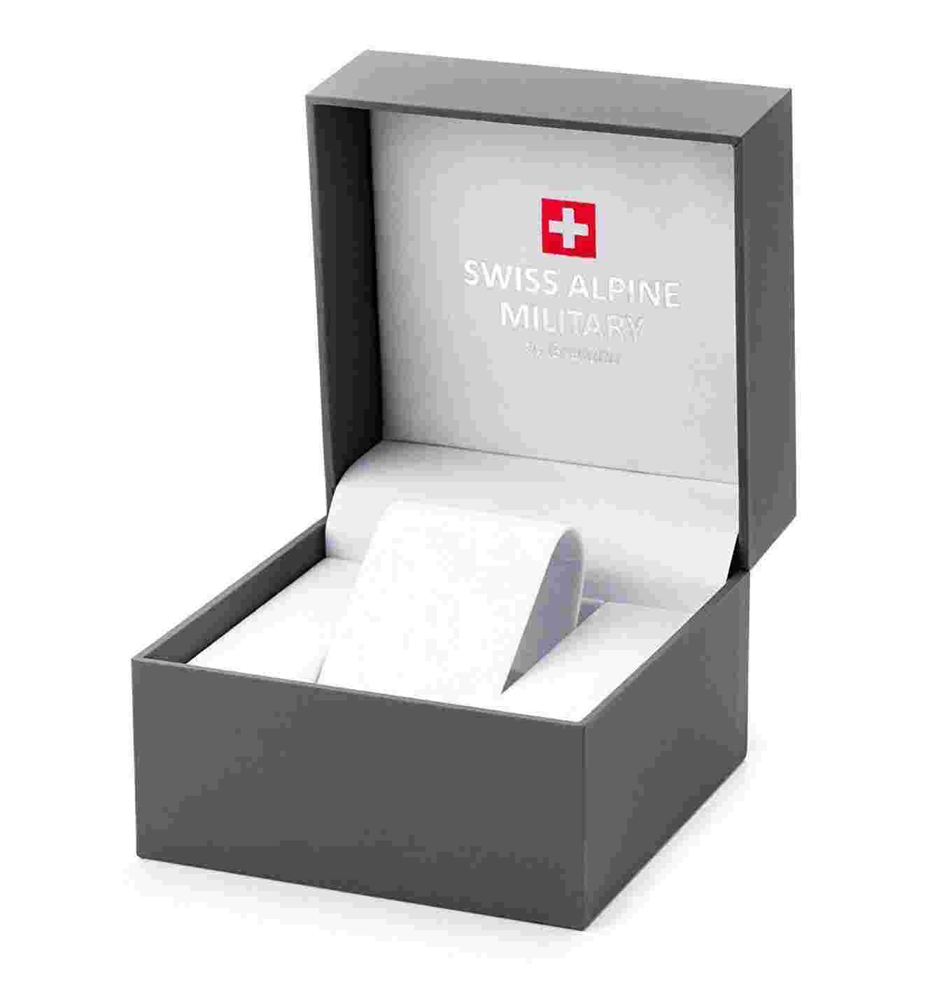 Swiss Alpine Military SAM7043.1117 Man Quartz Watch