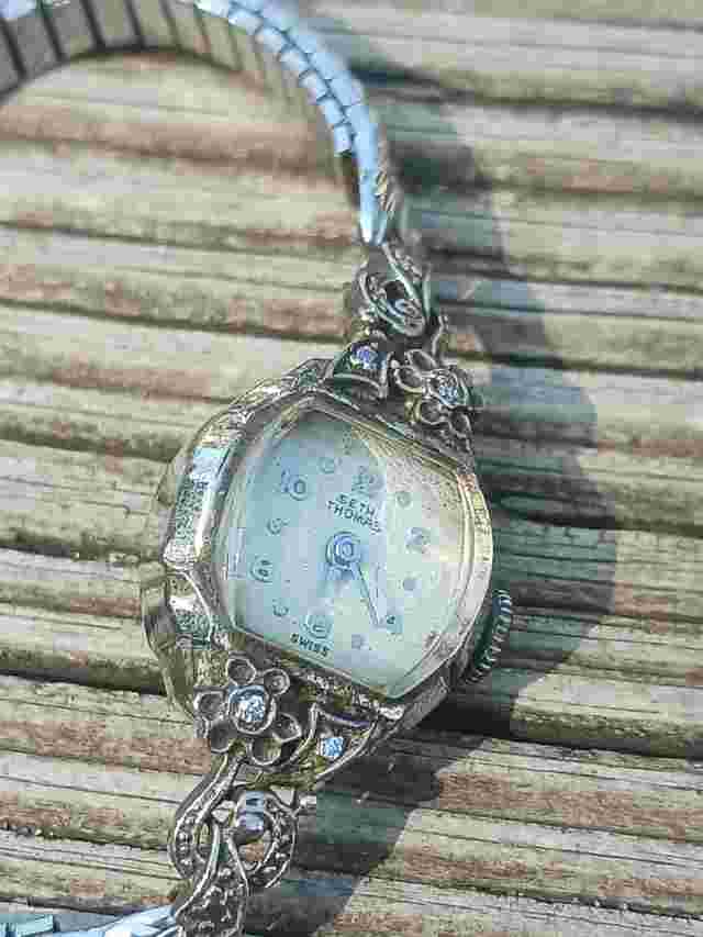 Seth Thomas 10k R.G.P. Bezel Womans Silver Tone Wrist Watch Non Working