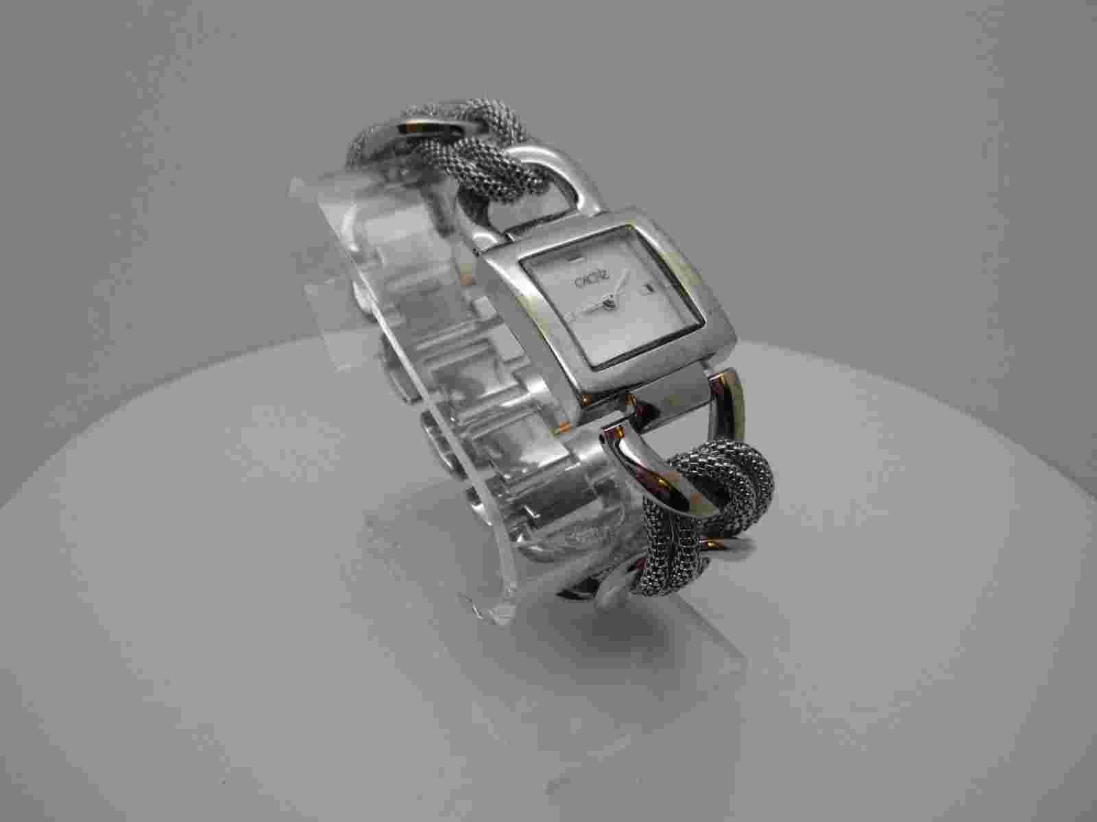 Women's Cache Bracelet Analog Dial Watch (A347)