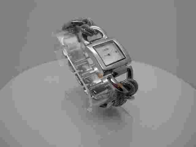 Women's Cache Bracelet Analog Dial Watch (A347)