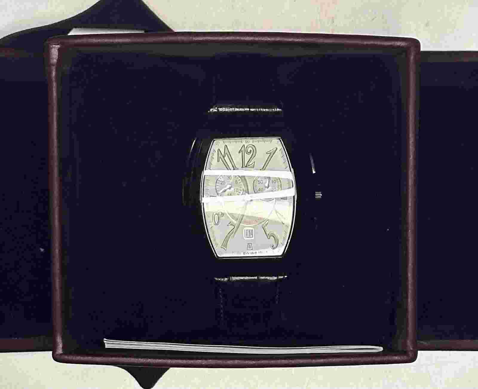 Elini New Yorker XL quartz watch
