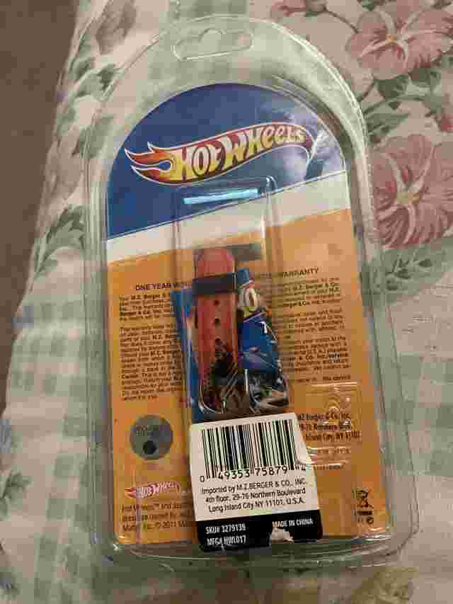 Hot Wheels Time Teacher Analog Watch 2011 NEW