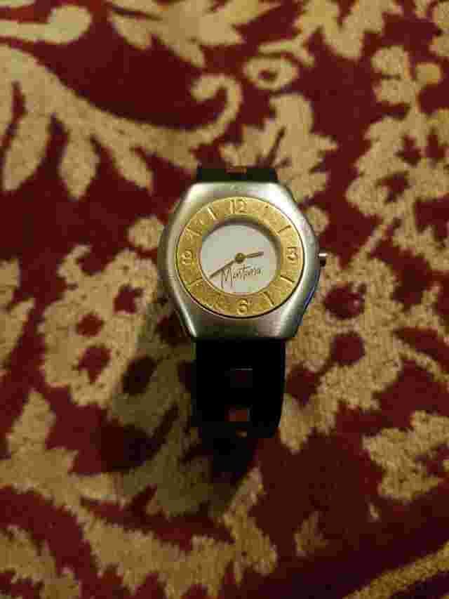 Gents Ladies Rare Montana Swiss 18k Gold Watch.