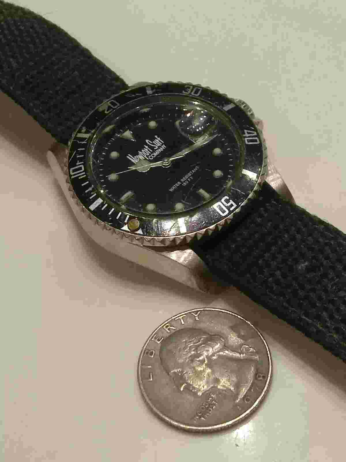 Rare 1980's Newport Surf Company Divers Watch 150 Feet Date