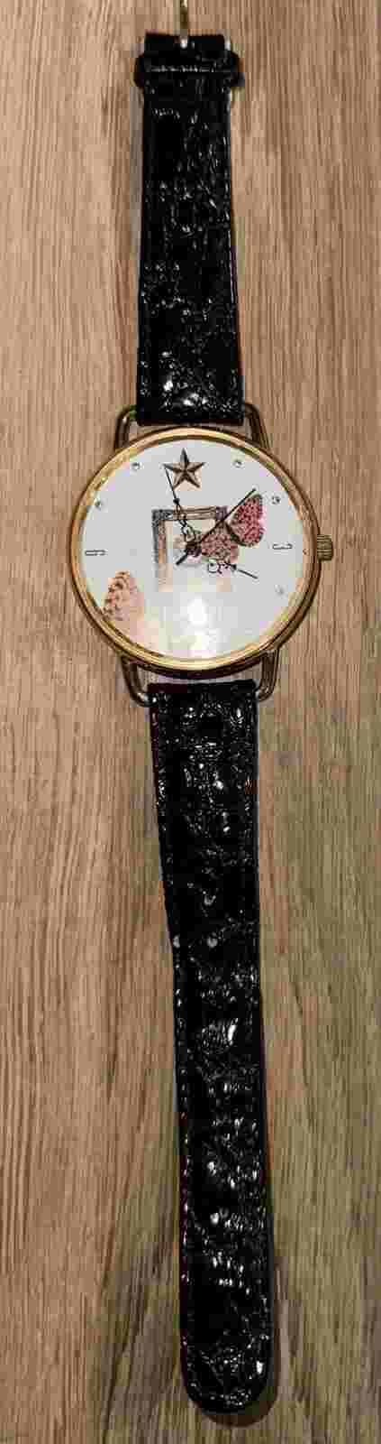Vintage LA GEAR Butterfly Wristwatch With Large Face Protector Made In Hong Kong