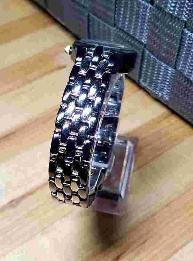 Mark Naimer Two Tone Stainless Quartz Men’s Watch Water Resistant New