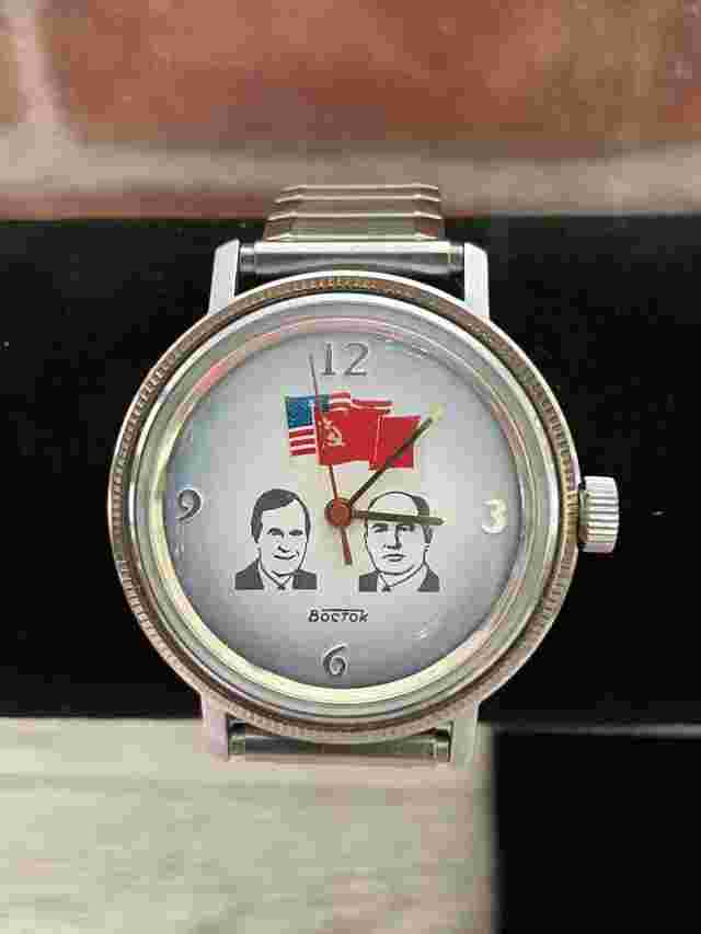 Rare!!! Vintage BOCTOK US / USSR Friendship Gifted Manual Winding Men's Watch