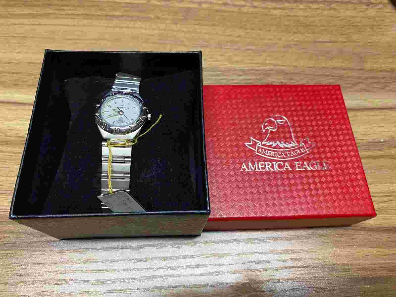American Eagle Unisex Silver Standard Watch New Battery NIB Ship Fast