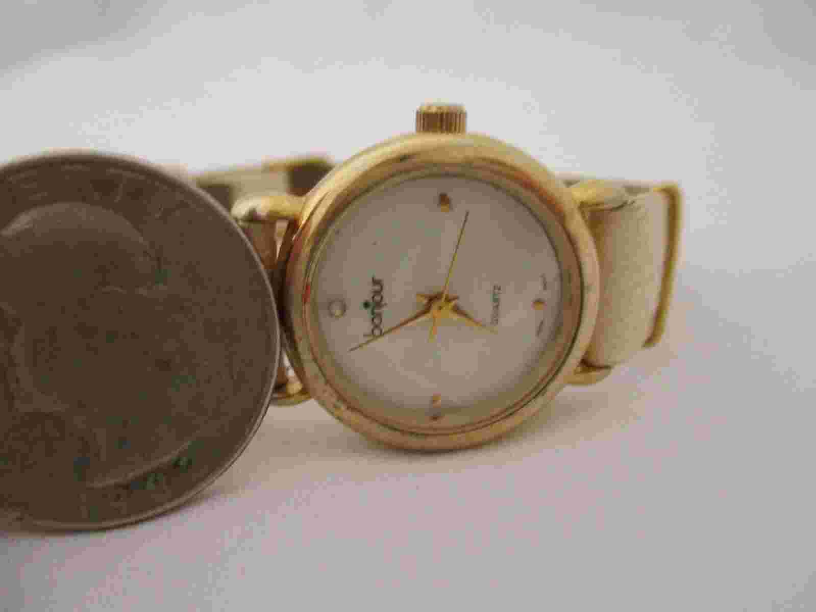 Bonjour Women's Ivory Leather Buckle Band Watch Analog