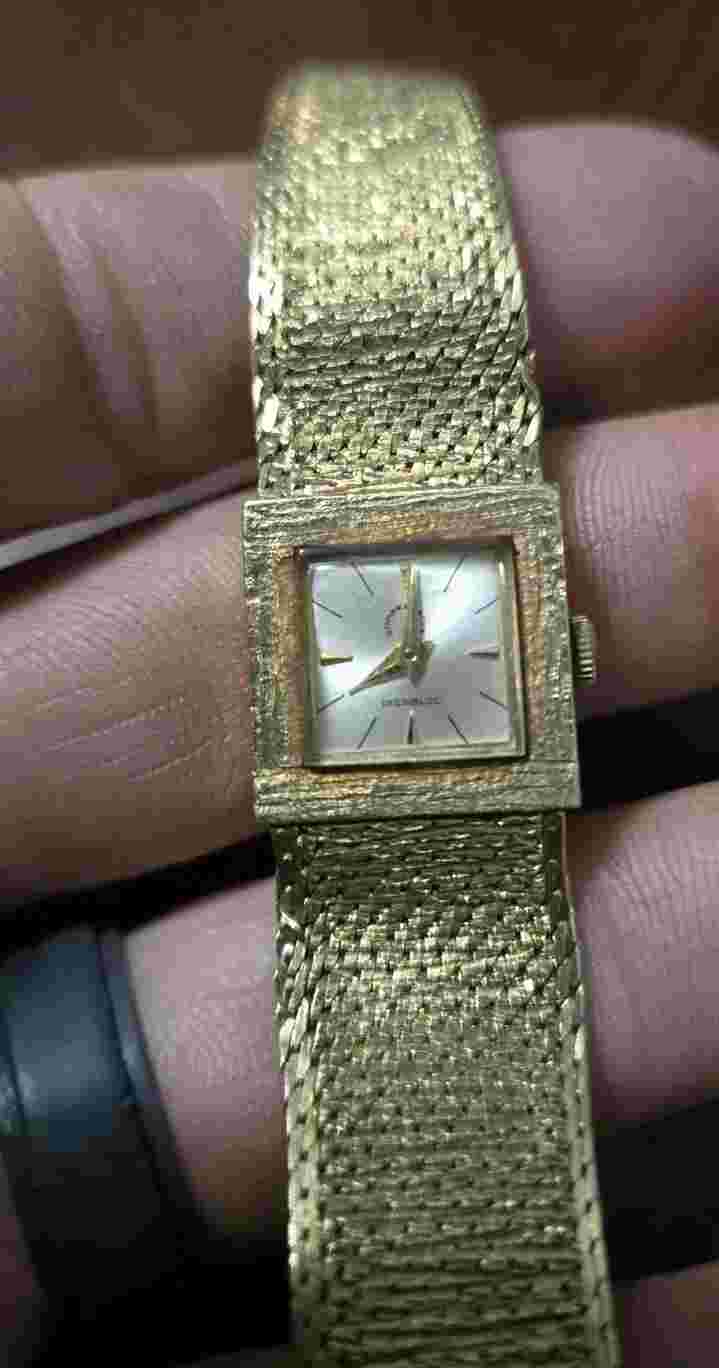 Neiman Marcus Vintage Ladies Bracelet Watch Gold Plated Working