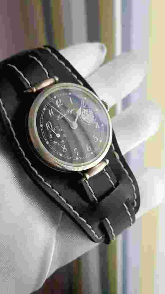 Paul Buhre Very Rare Gents Vintage WWI Trench Wrist Watch Circa 1920s