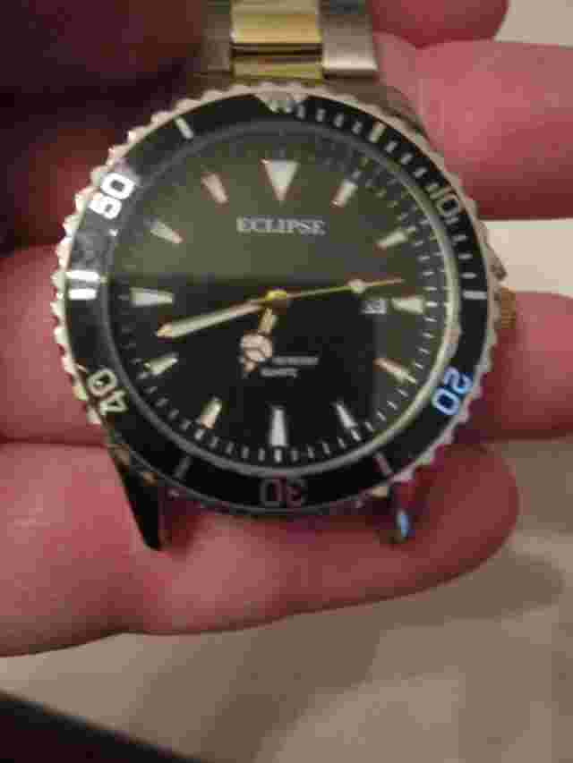ECLIPSE TWO TONE GMT DESIGN WATCH - QUARTZ - RUNS GREAT - BBA-28