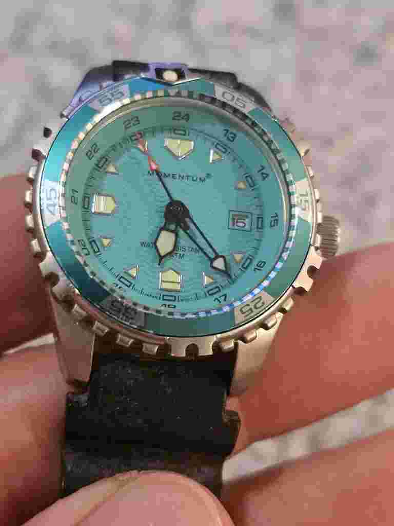MOMENTUM WOMEN’S M1 Dive Watch (200M) CN-Series 00016 TURQUOISE DIAL/BEZEL