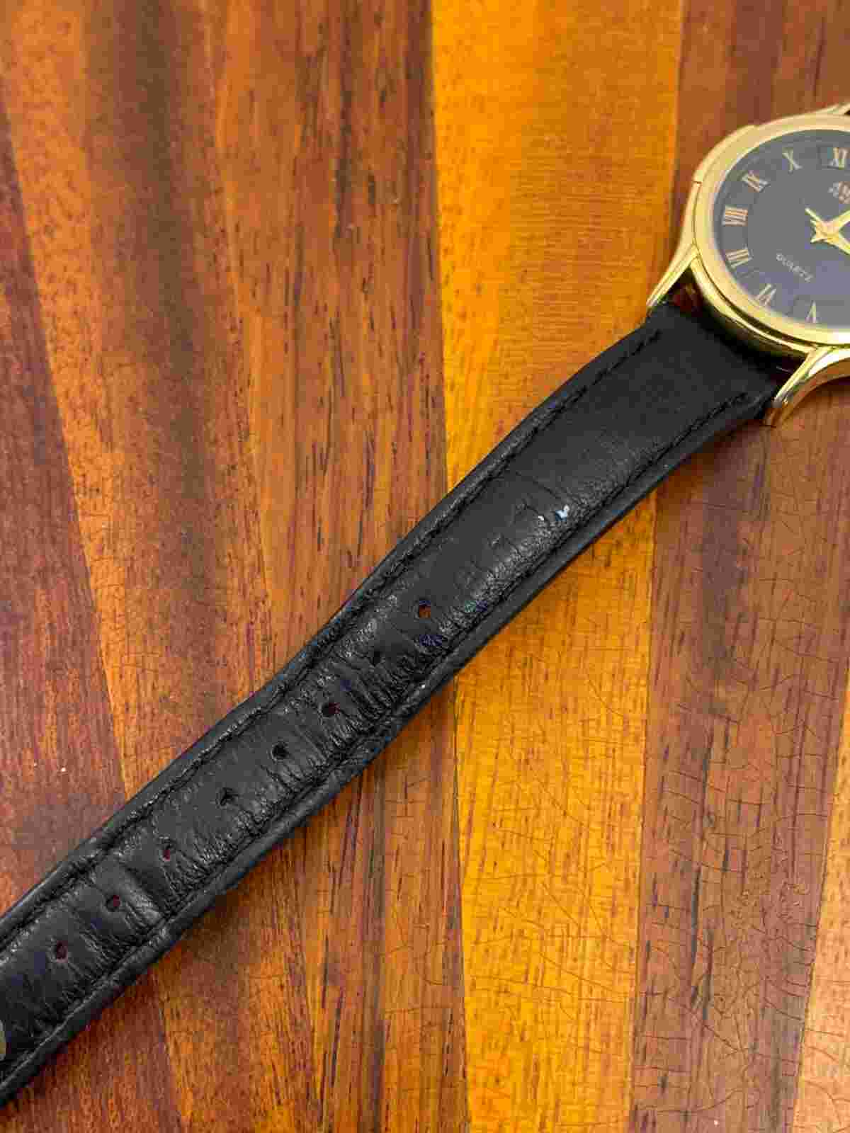 America Perry Ellis Women's Watch Black Dial Gold Tone 28mm - New Battery