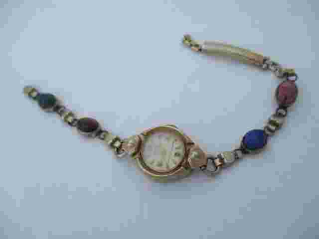 Sellita Women's Gold Toned Bracelet Band Wind Up Vintage Watch
